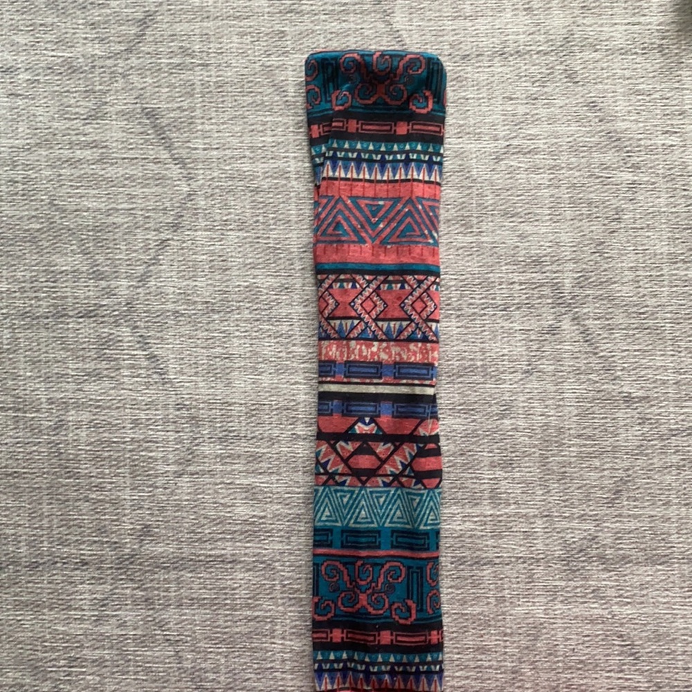 Neon Soul Aztec Patterned infinity Scarf - Picture 3 of 9